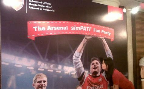 Arsenal Fan Orgy feat. Subgirl0831 & Vix